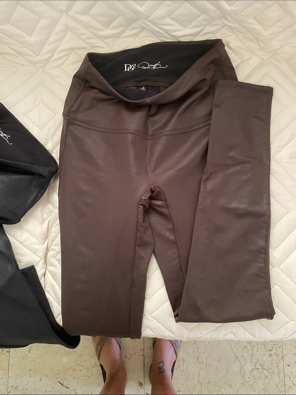 DG2 by Diane Gilman Brown Leggings with Logo - Picture 2 of 5